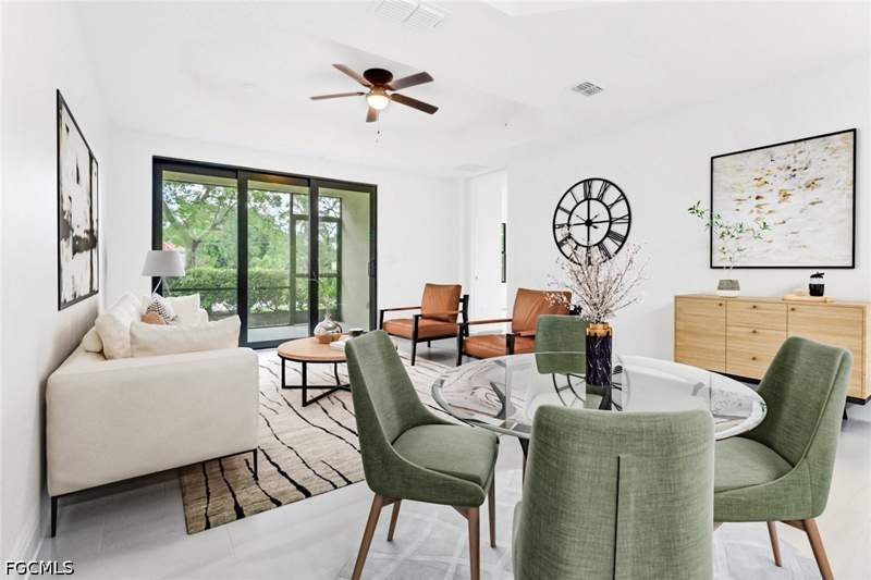 2 bedroom Condominium at 1802 Samantha Gayle Way 103, 1818 Parkway Condominiums, Cape Coral — photo 2