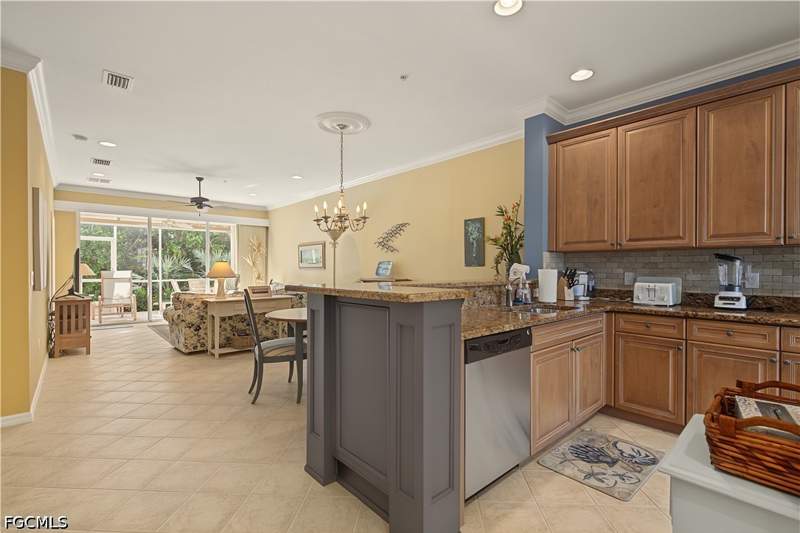 2 bedroom Condominium at 14543 Abaco Lakes Dr 103, Sonsette, Fort Myers — photo 3