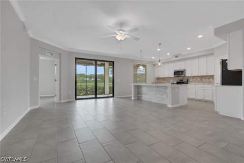 12047 Hawthorn Lake Dr 102, Fort Myers FL - photo 6 of 49