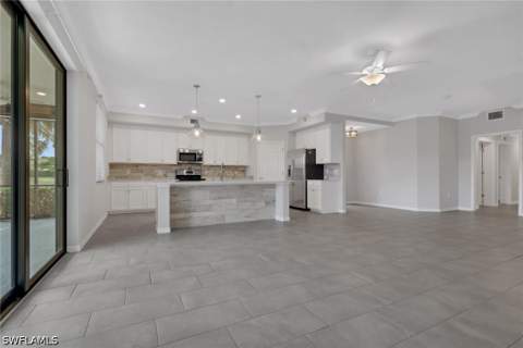12047 Hawthorn Lake Dr 102, Fort Myers FL - photo 8 of 49