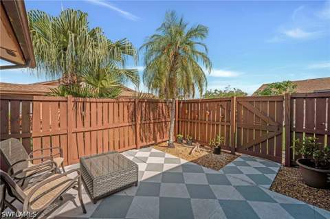6353 Royal Woods Dr, Fort Myers FL - photo 23 of 31