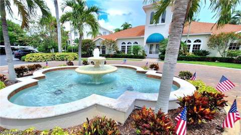 4690 Saint Croix Ln 411, Naples FL - photo 14 of 18
