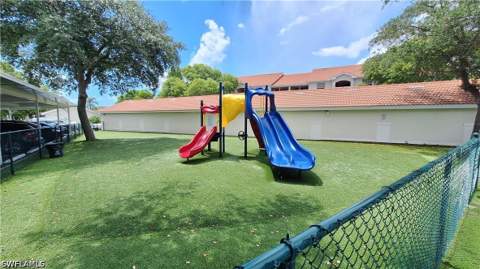 4690 Saint Croix Ln 411, Naples FL - photo 17 of 18