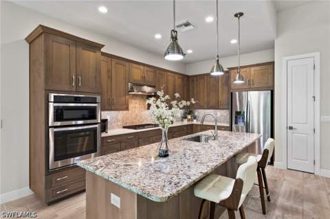 8950 Mustique Ln, Naples FL - photo 11 of 50