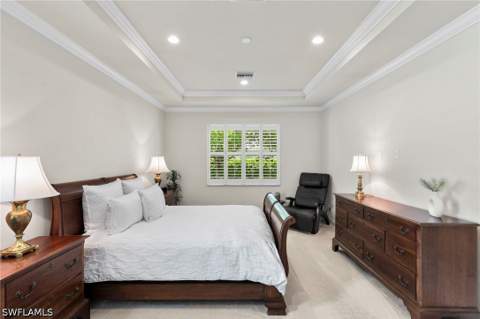 8950 Mustique Ln, Naples FL - photo 17 of 50