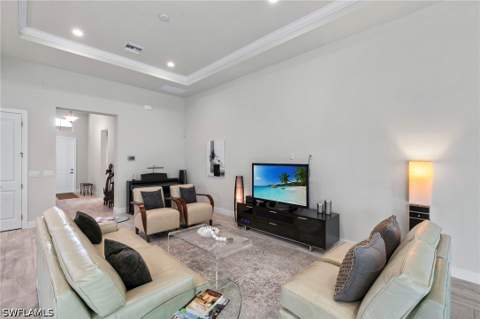 8950 Mustique Ln, Naples FL - photo 7 of 50