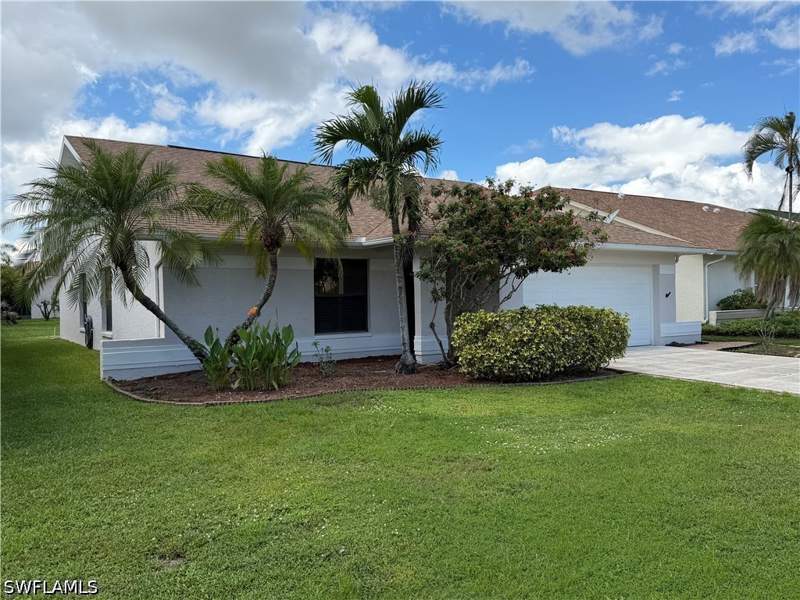3 bedroom SingleFamilyResidence at 13250 Radcliffe Dr W, Villas One, Fort Myers — photo 3