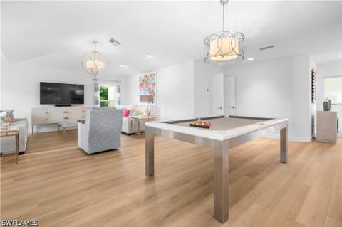 807 Rue Deville 2.11, Naples FL - photo 6 of 33