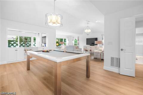 807 Rue Deville 2.11, Naples FL - photo 7 of 33