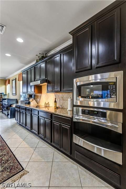 8650 Palermo Ct, Naples FL - photo 10 of 35