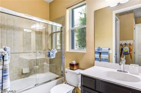 8650 Palermo Ct, Naples FL - photo 14 of 35
