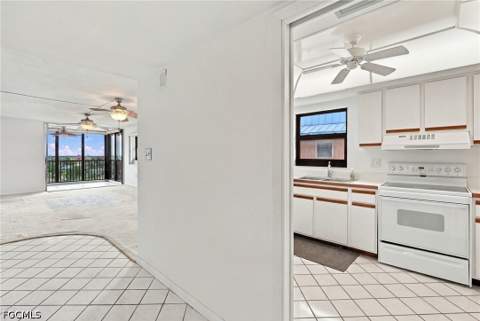 4280 SE 20th Pl 808, Cape Coral FL - photo 16 of 34