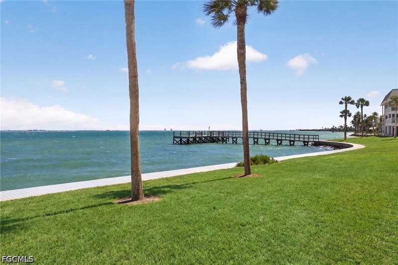 2 bedroom Condominium at 760 Sextant Dr 622, Mariner Pointe Condo, Sanibel — photo 4