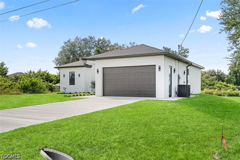 3 bedroom SingleFamilyResidence at 442 Redwing St SW, Lehigh Acres, Lehigh Acres — photo 5