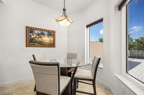 4182 Bay Beach Ln 722, Fort Myers Beach FL - photo 16 of 37