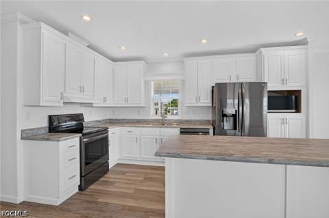 14729 Constitution Way, North Fort Myers FL - photo 15 of 38