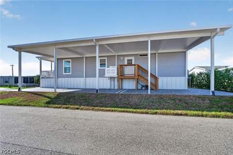 14729 Constitution Way, North Fort Myers FL - photo 7 of 38