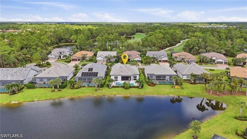 3 bedroom SingleFamilyResidence at 8876 Spotted Towhee Dr, Greyhawk At Golf Club Of The Everglades, Naples — photo 4