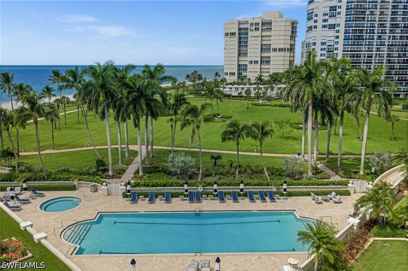 3 bedroom Condominium at 4021 Gulf Shore Blvd N 1204, Brittany, Naples — photo 5