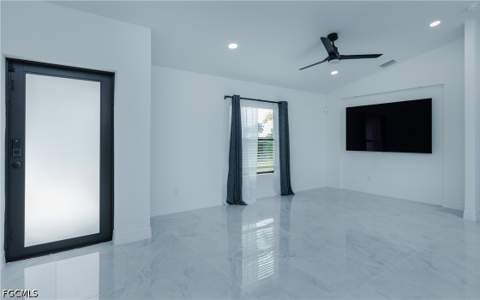 416 NW 25th Ave, Cape Coral FL - photo 8 of 22