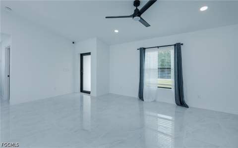 416 NW 25th Ave, Cape Coral FL - photo 9 of 22