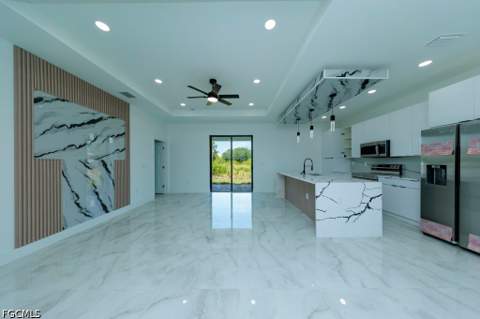 1010 Wagner Ave, Lehigh Acres FL - photo 6 of 22