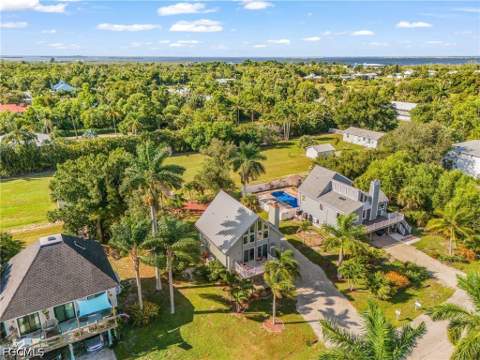 7443 Pomegranate Dr, Bokeelia FL - photo 8 of 30