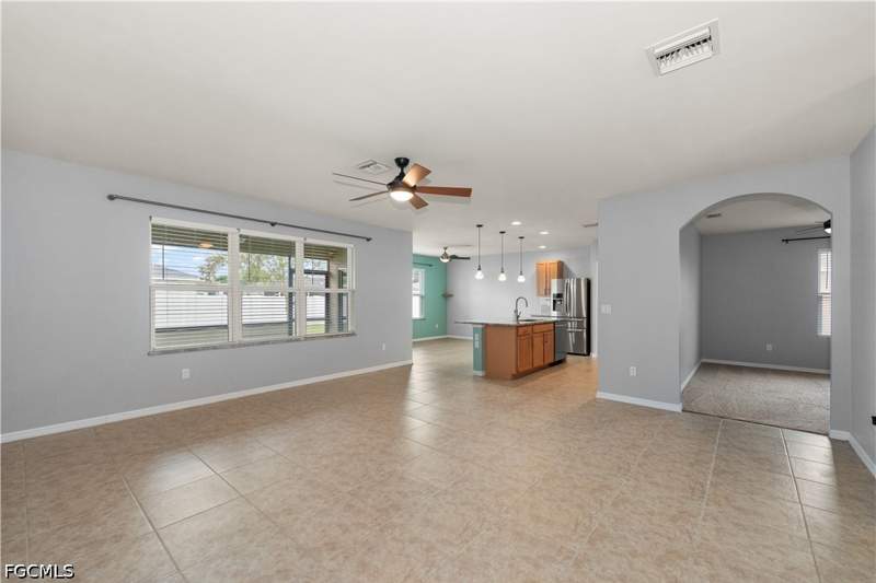 3 bedroom SingleFamilyResidence at 2701 SW 4th Pl, Cape Coral, Cape Coral — photo 5
