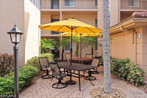 1075 Foxfire Ln 310, Naples FL - photo 19 of 19