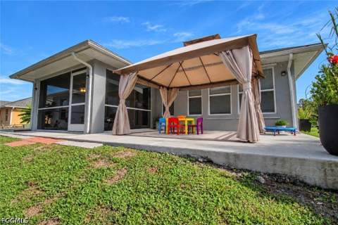 424 La Perouse St, Lehigh Acres FL - photo 20 of 28