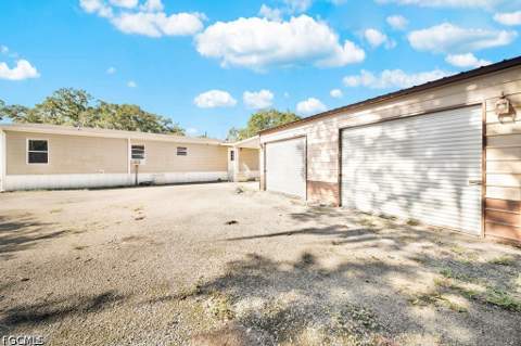 1080 Canopy Ln, Moore Haven FL - photo 20 of 26