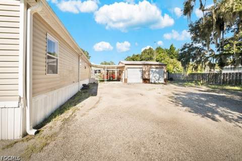 1080 Canopy Ln, Moore Haven FL - photo 24 of 26