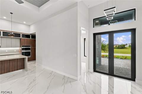 340 SW 31st Ave, Cape Coral FL - photo 7 of 51