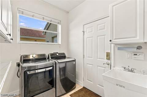 1289 Barrigona Ct, Naples FL - photo 18 of 36