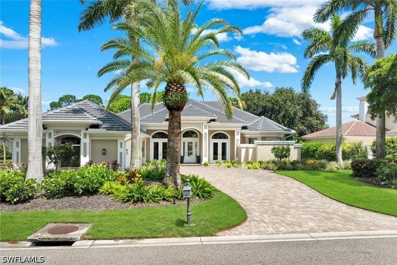 3 bedroom SingleFamilyResidence at 260 Cheshire Way, Audubon Country Club, Naples — photo 2