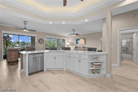 658 Vintage Reserve Cir S 7C, Naples FL - photo 17 of 31