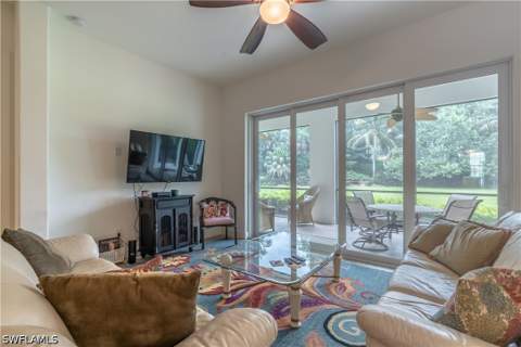 8070 Players Cove Dr 102, Naples FL - photo 13 of 40