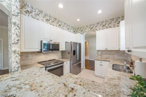 917 Vistana Cir 6, Naples FL - photo 12 of 50