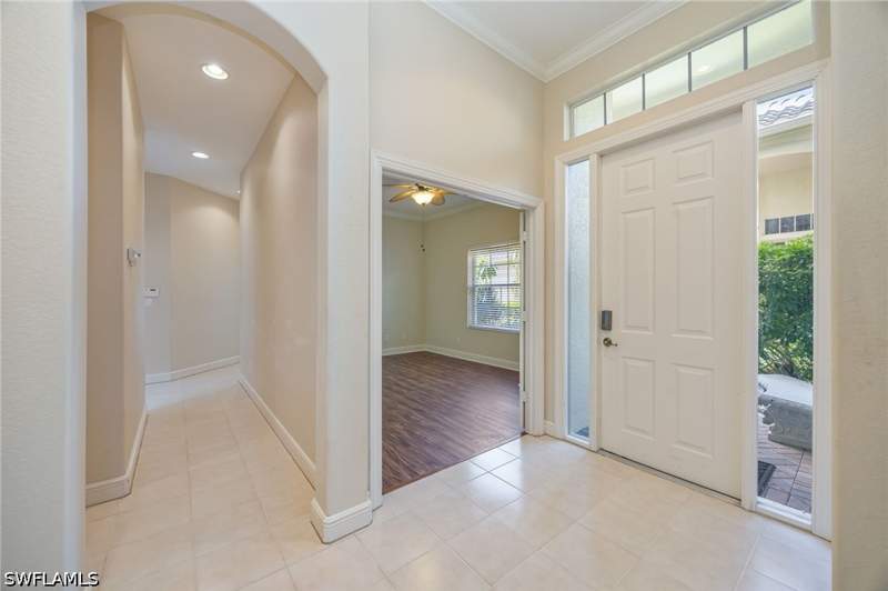 3 bedroom Attached at 917 Vistana Cir 6, Villa Vistana, Naples — photo 3