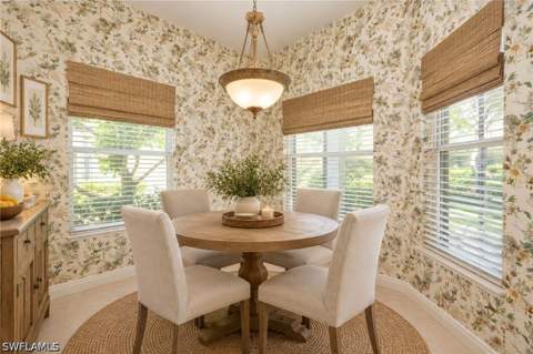 917 Vistana Cir 6, Naples FL - photo 6 of 50