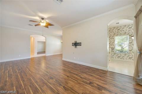 917 Vistana Cir 6, Naples FL - photo 8 of 50