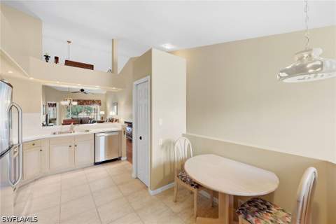 28072 Cavendish Ct 2207, Bonita Springs FL - photo 9 of 42