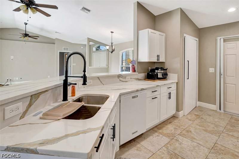 3 bedroom SingleFamilyResidence at 1702 SW 12th Ln, Cape Coral, Cape Coral — photo 5