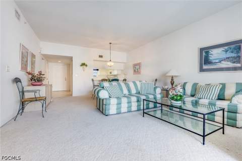 4351 Bay Beach Ln 332, Fort Myers Beach FL - photo 8 of 43