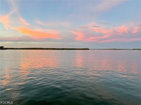 4142 Bay Beach Ln 4, Fort Myers Beach FL - photo 14 of 40