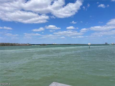 4142 Bay Beach Ln 4, Fort Myers Beach FL - photo 18 of 40