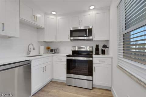 1740 Pine Valley Dr 213, Fort Myers FL - photo 11 of 38