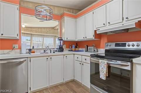 3408 Rainbow Ln, North Fort Myers FL - photo 6 of 43
