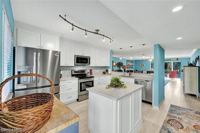 2 bedroom Condominium at 3072 Sandpiper Bay Cir M204, Naples Sandpiper Bay Club, Naples — photo 2