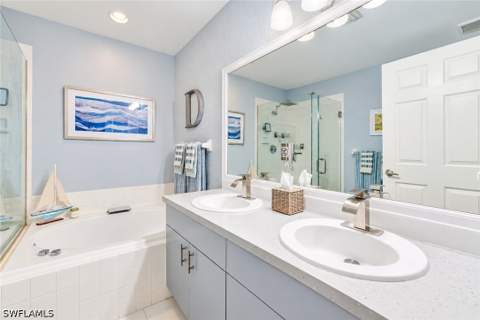 3795 Fieldstone Blvd 106, Naples FL - photo 14 of 45